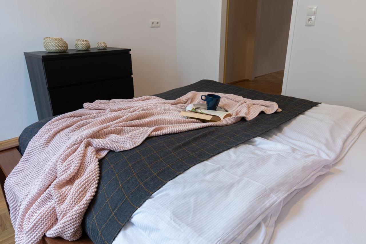 Station Apartment Wien