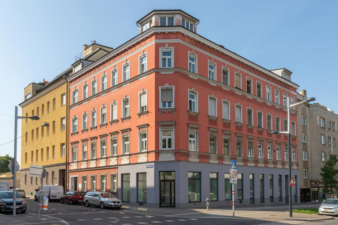 Station Apartment Wien